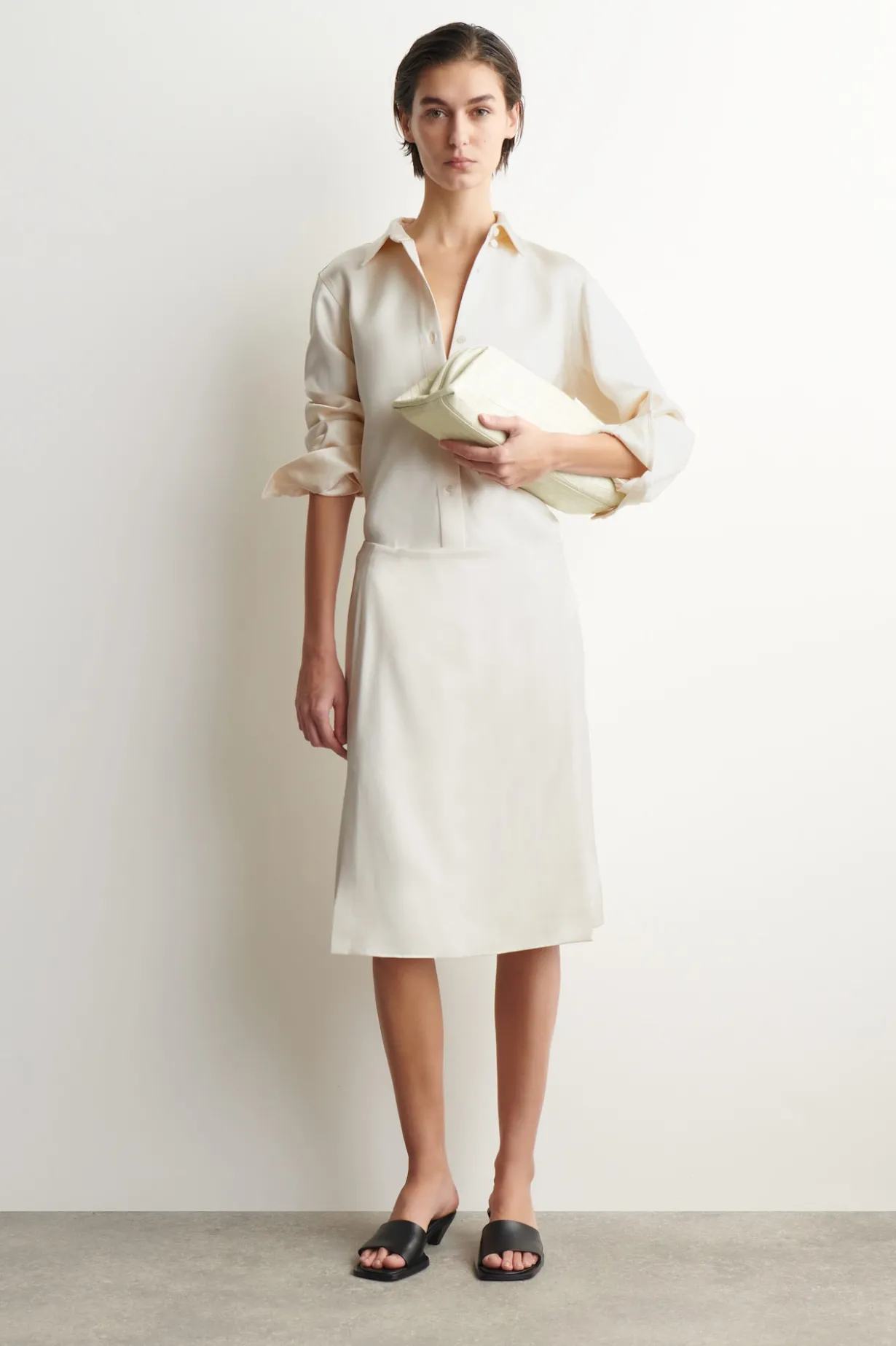 INGOT CLUTCH BAG - LEATHER