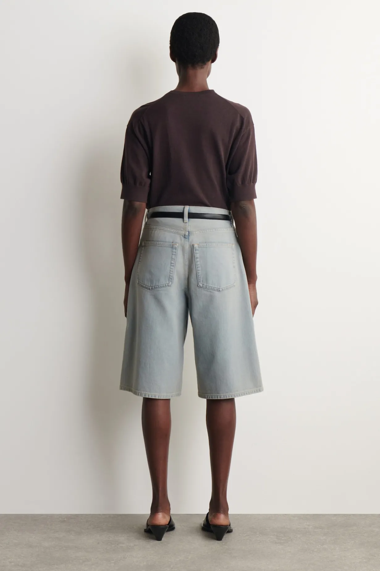 KNEE-LENGTH DENIM SHORTS