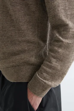KNITTED LINEN CREW-NECK SWEATER