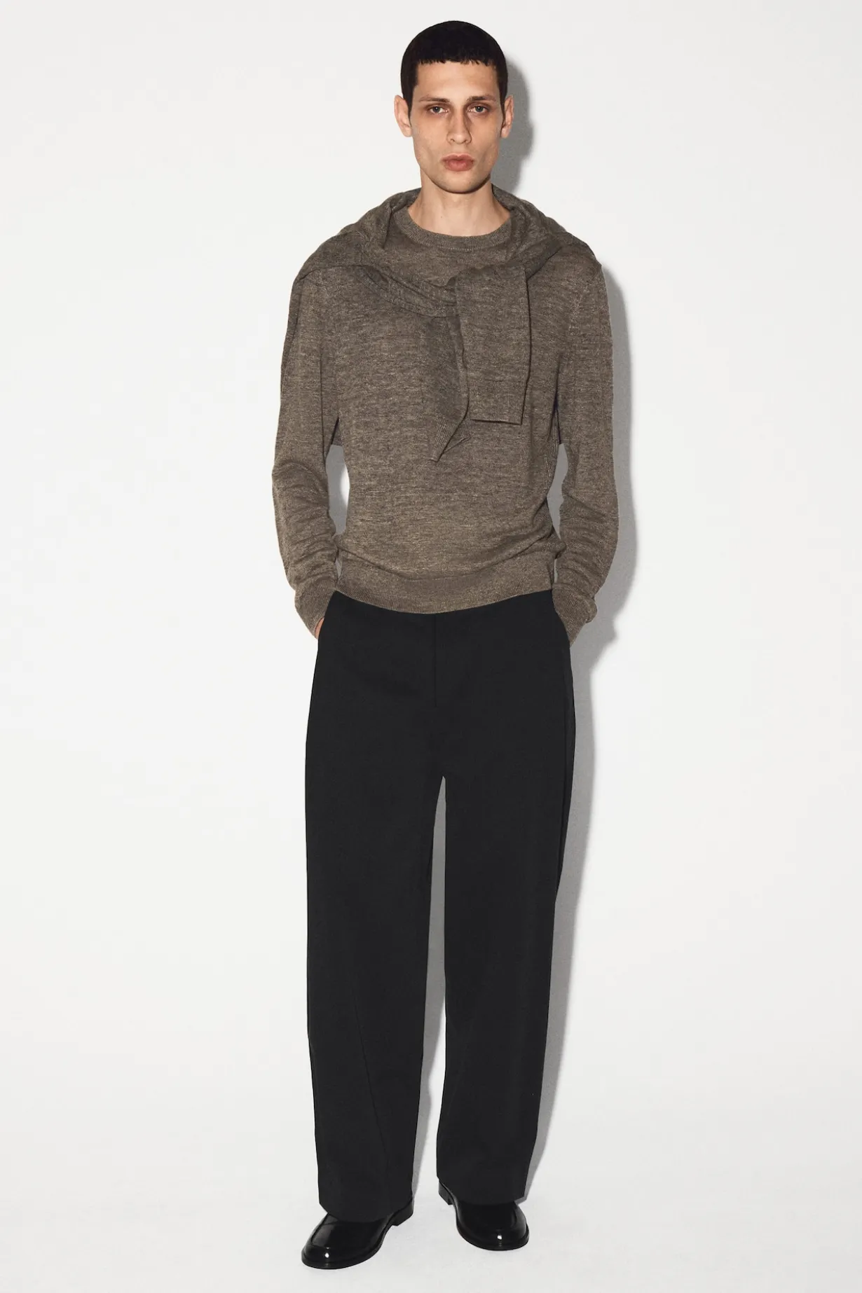 KNITTED LINEN CREW-NECK SWEATER