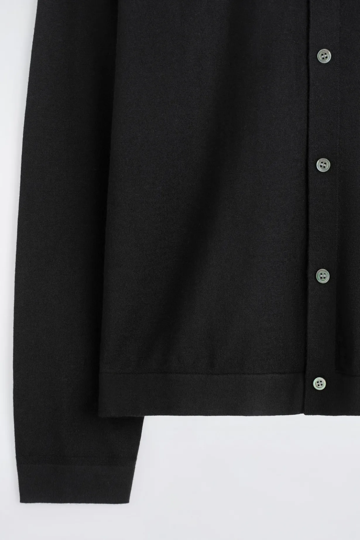 KNITTED MERINO WOOL SHIRT