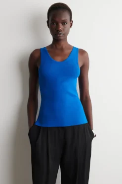 KNITTED SCOOP-NECK TANK TOP