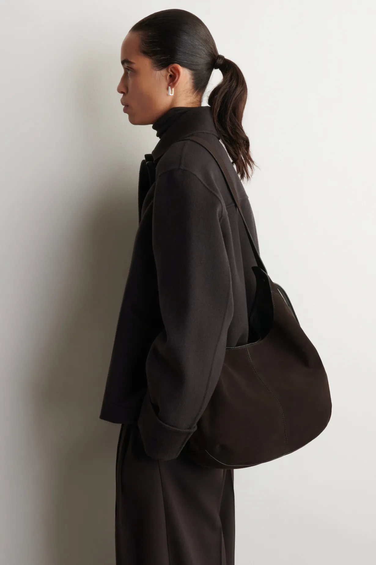 KNOLL SHOULDER BAG - SUEDE