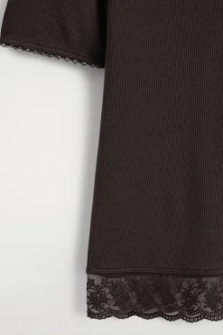 LACE-TRIMMED RIBBED V-NECK T-SHIRT