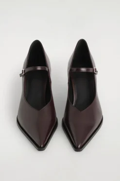 LEATHER HEELED MARY JANE SHOES