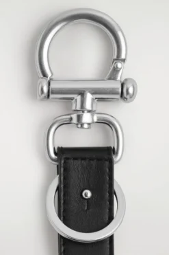 LEATHER KEYRING