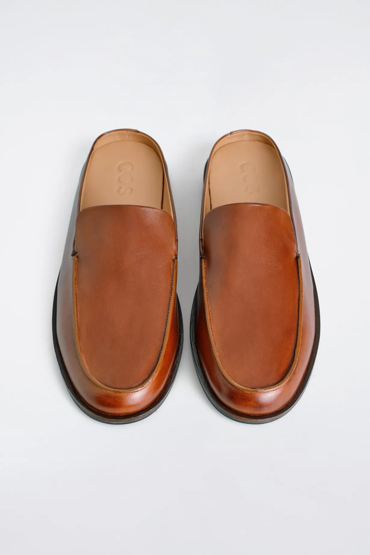 LEATHER MULE LOAFERS