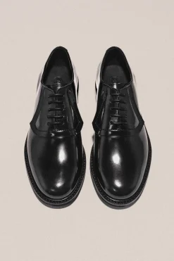 LEATHER OXFORD SHOES