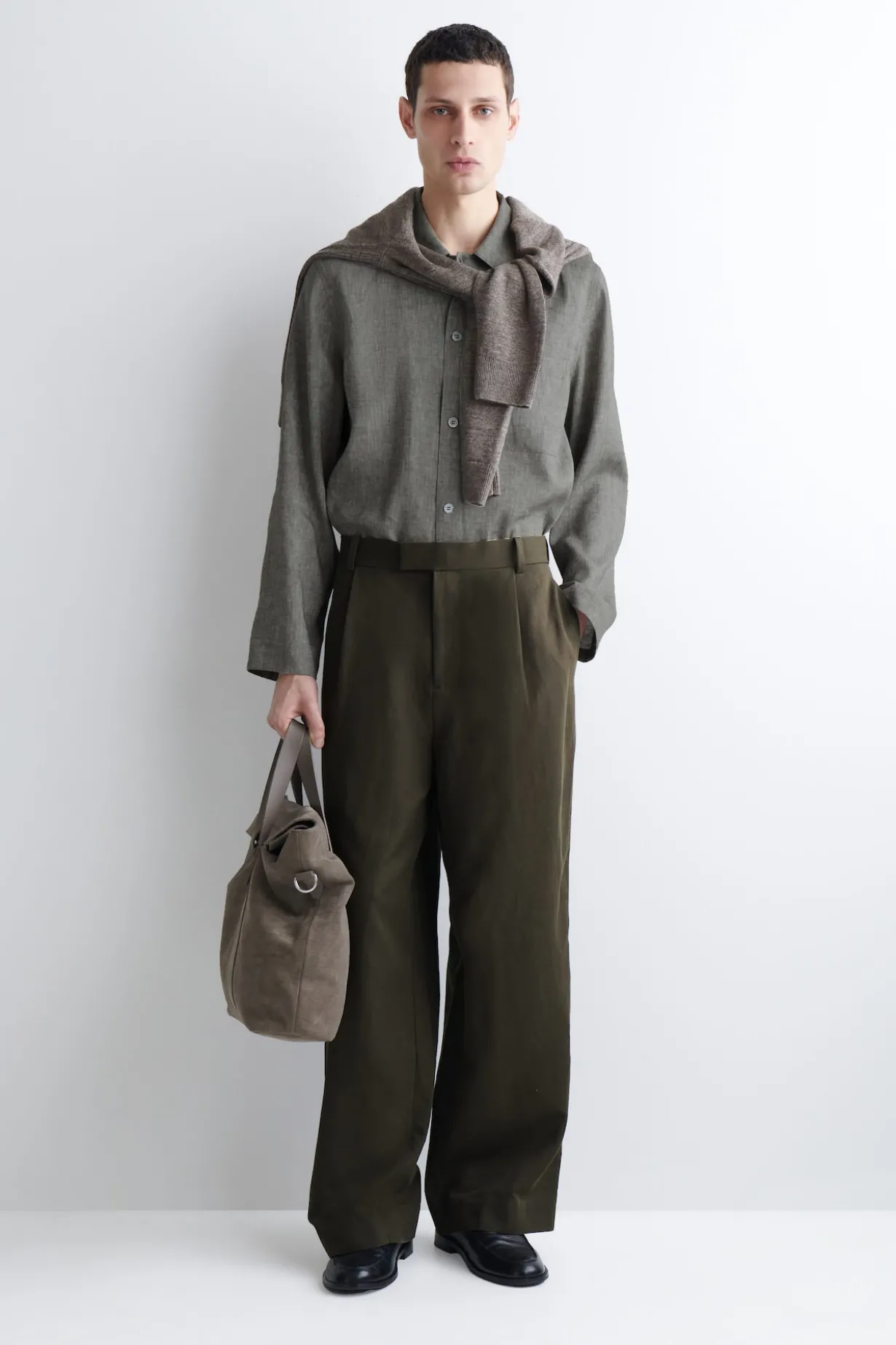 LINEN RELAXED SHIRT