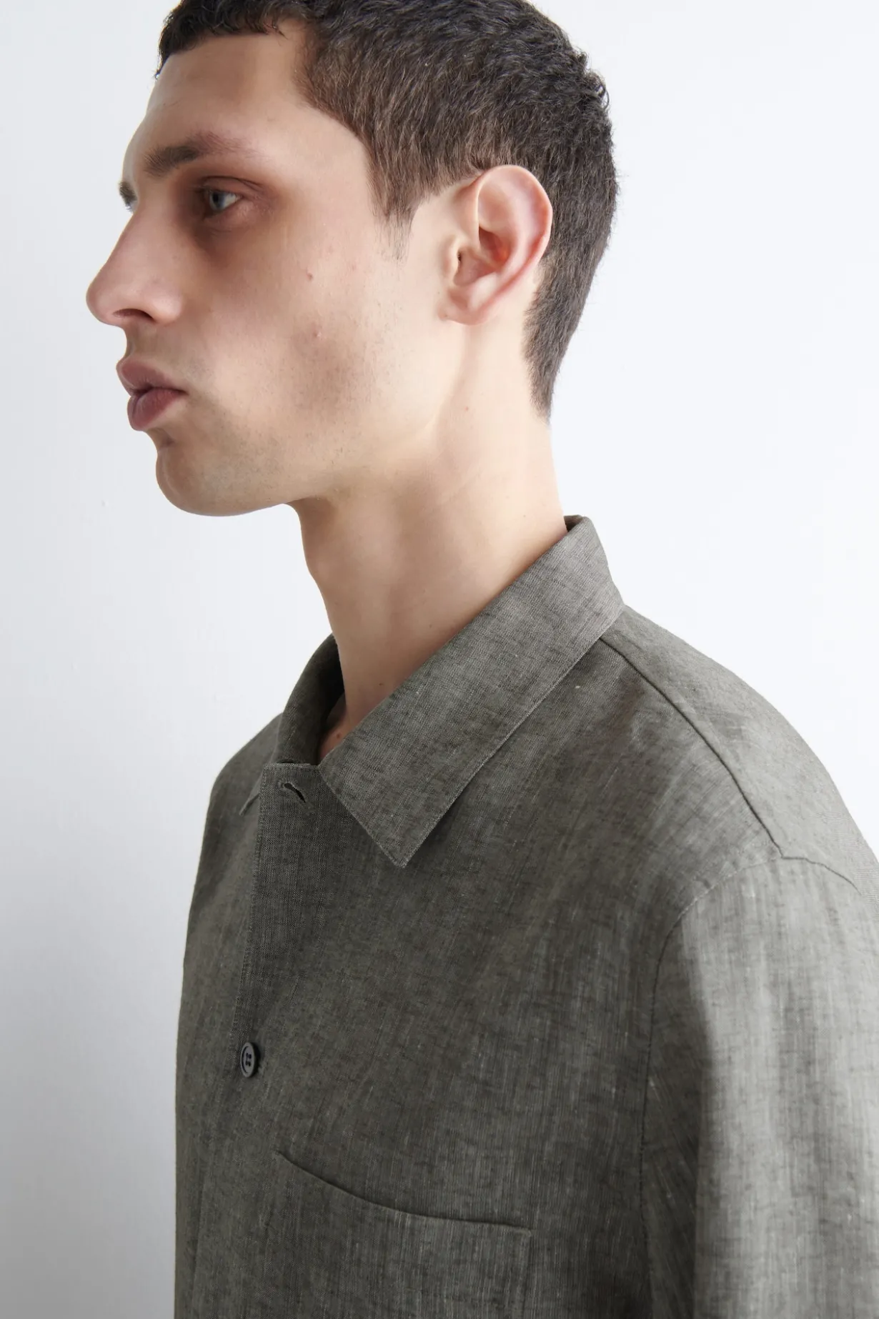LINEN RELAXED SHIRT