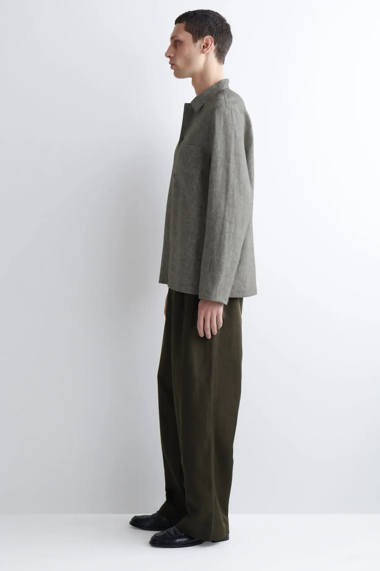 LINEN RELAXED SHIRT