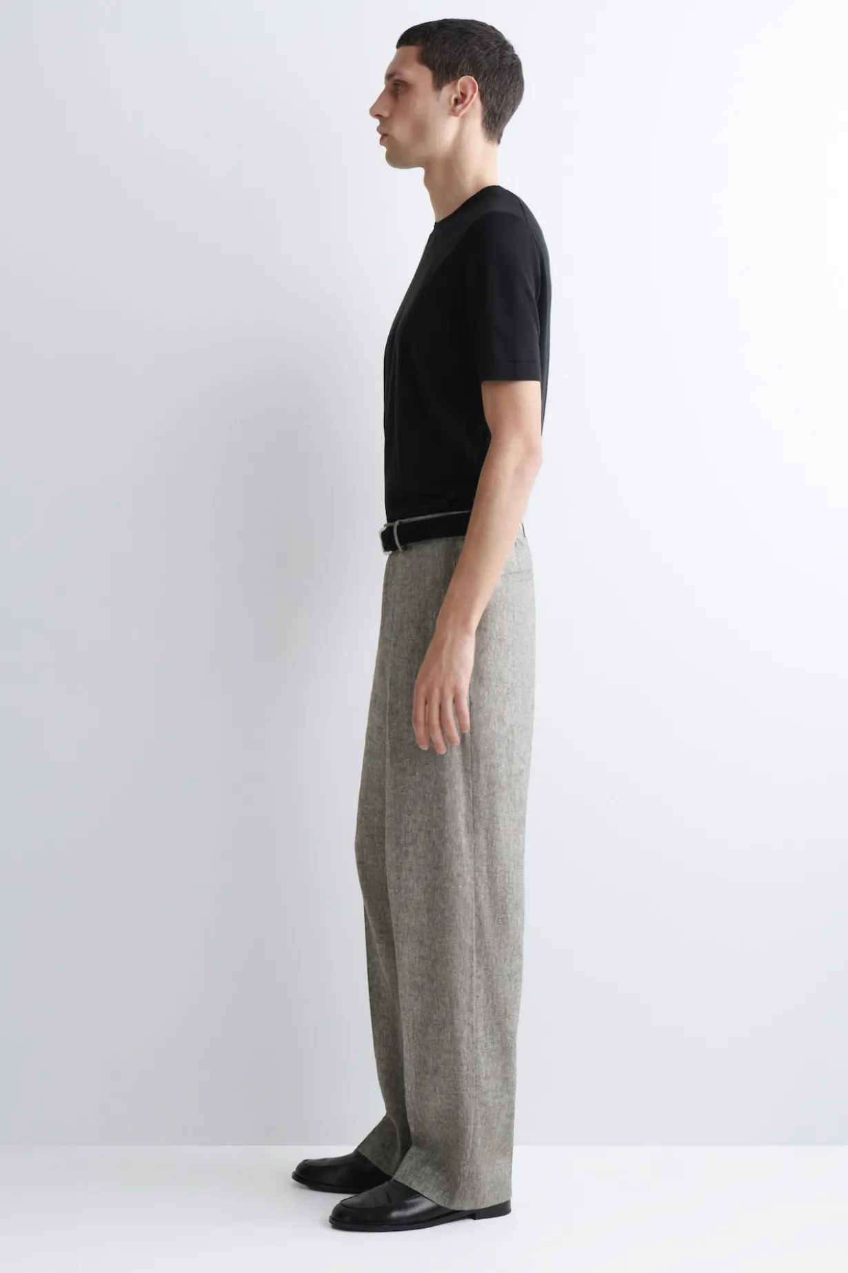 LINEN RELAXED-FIT STRAIGHT-LEG PANTS