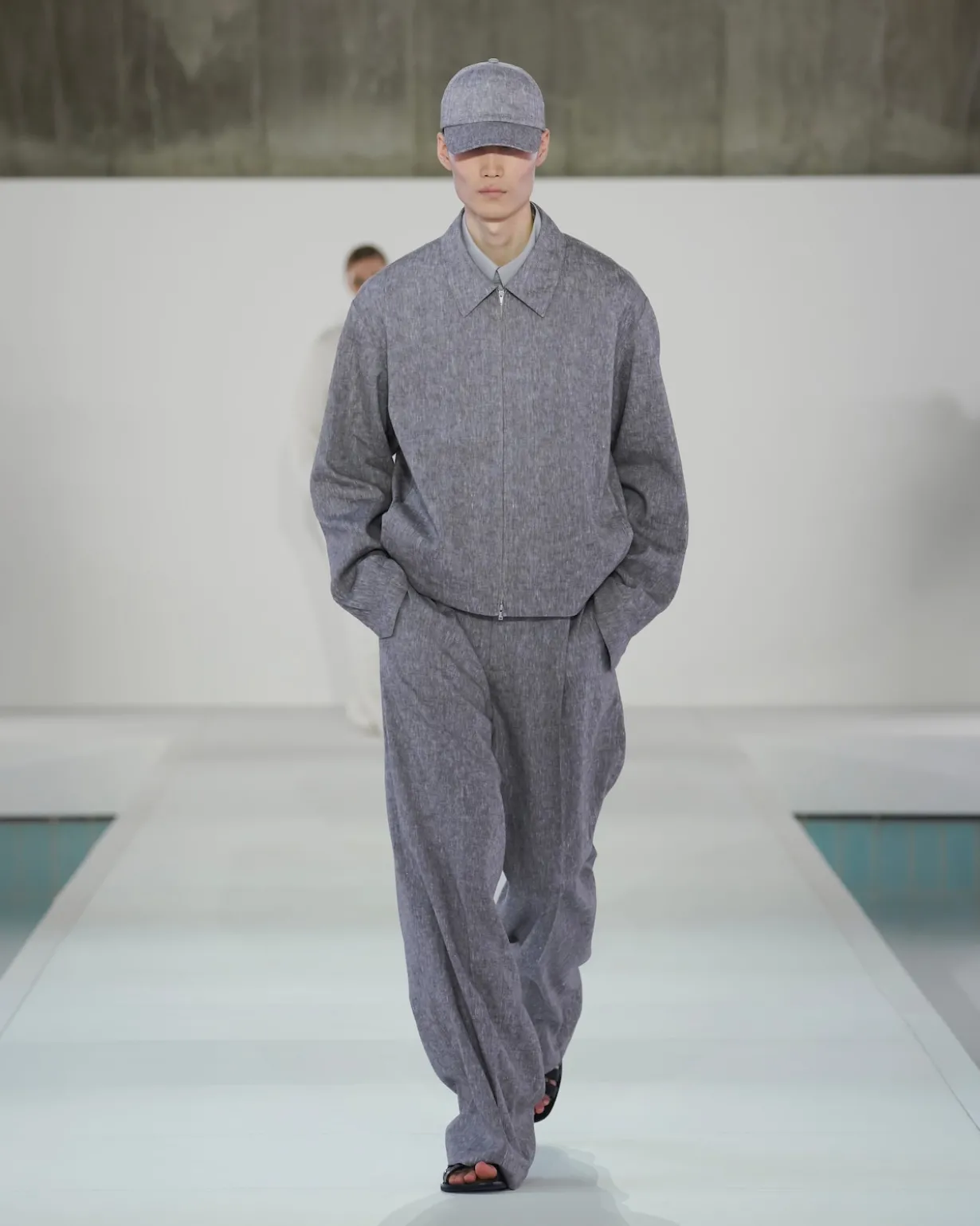 LINEN RELAXED-FIT WIDE-LEG PANTS