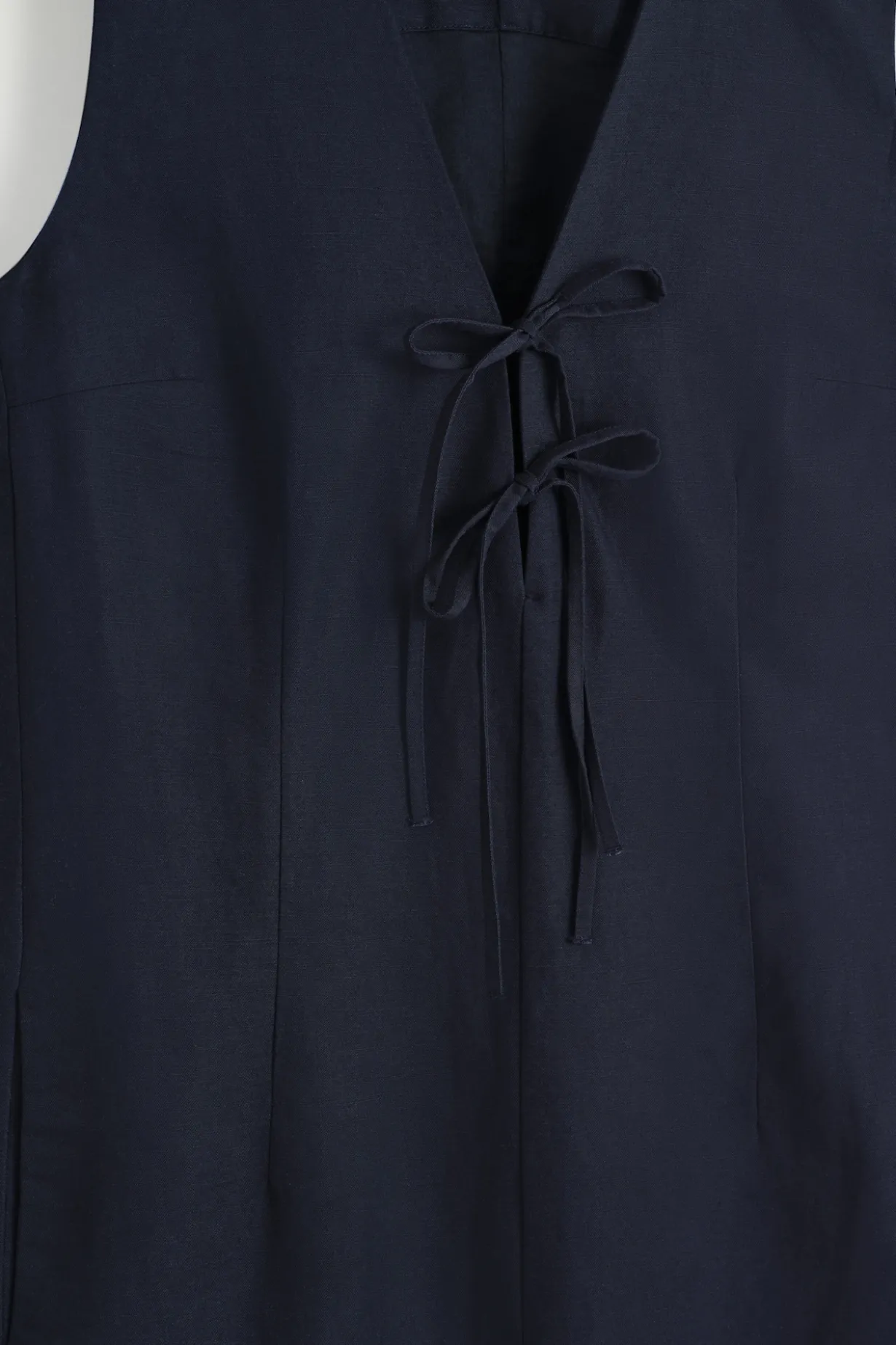 LINEN-BLEND TIE-FRONT MIDI DRESS
