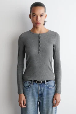 LONG-SLEEVED HENLEY TOP