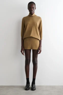 MERINO WOOL ROLL-NECK SWEATER