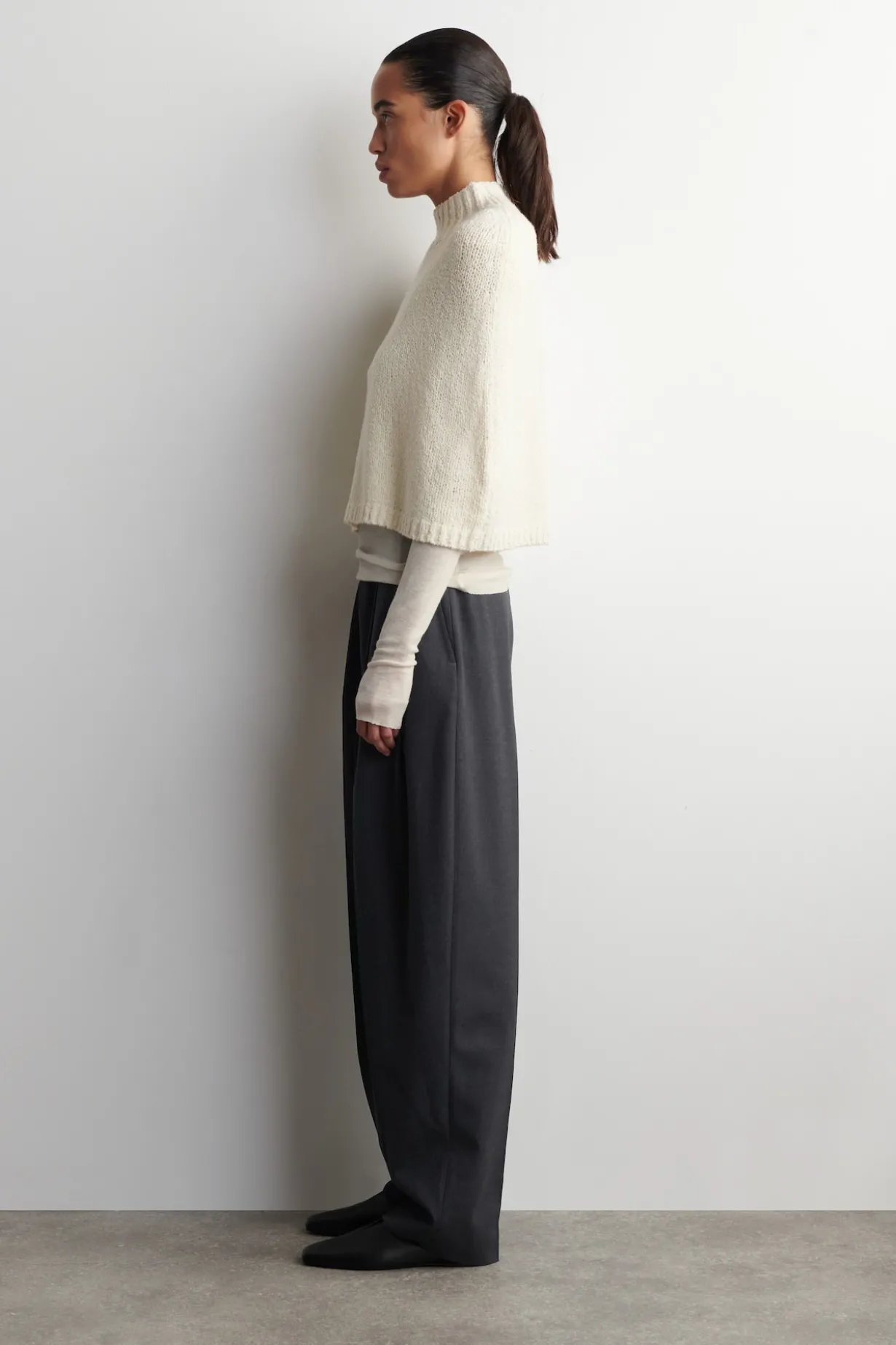 MERINO-CASHMERE CAPE