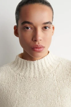 MERINO-CASHMERE CAPE