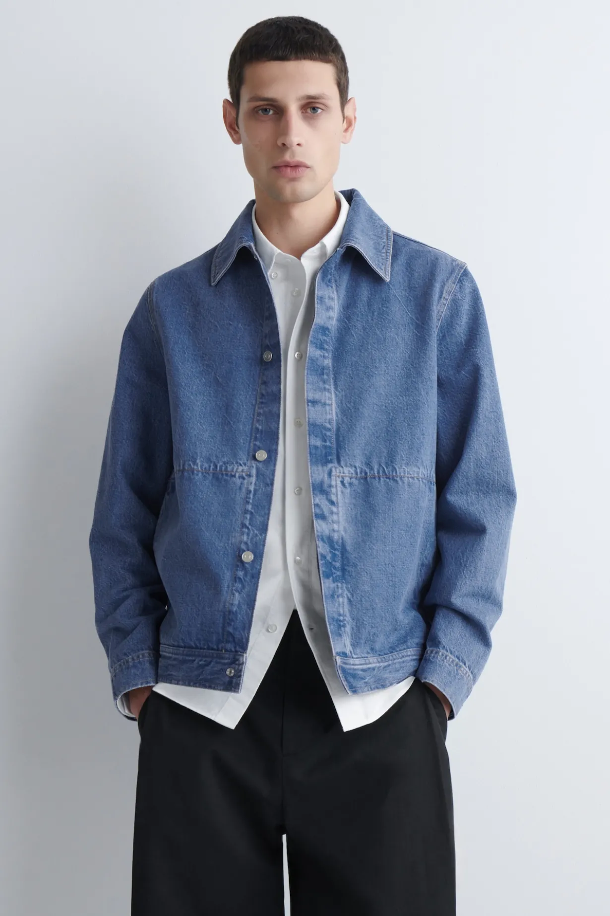 MINIMAL DENIM JACKET