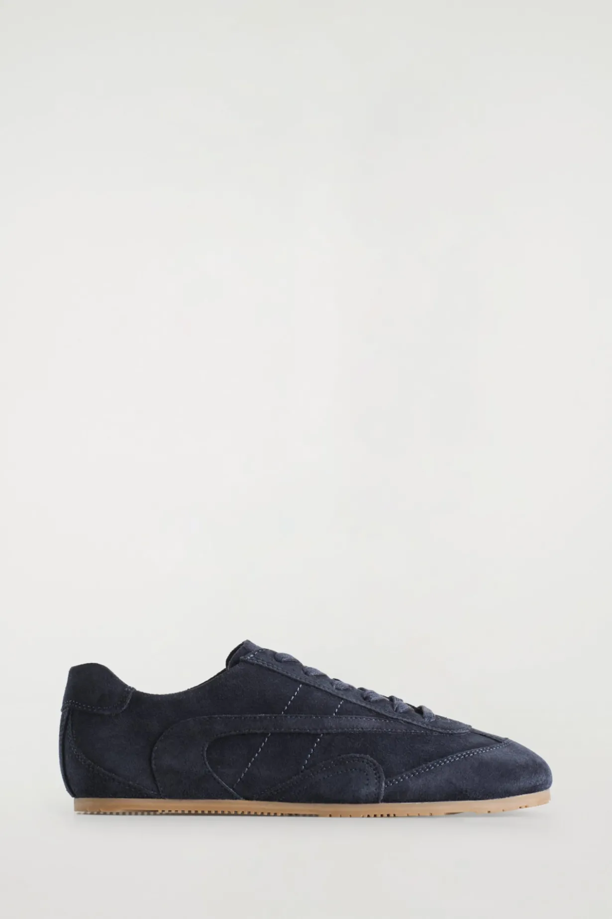 MINIMAL LEATHER SNEAKERS