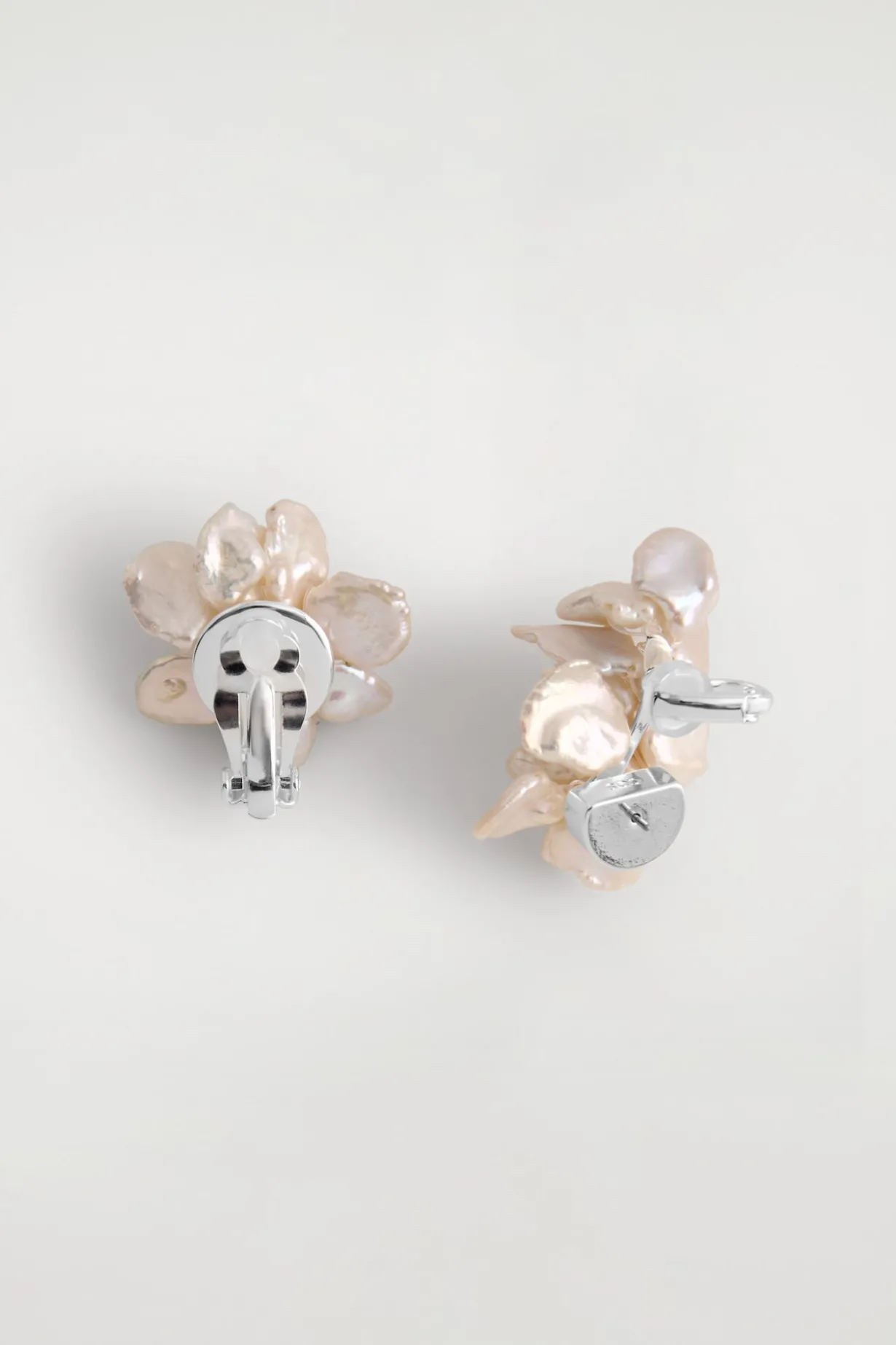 MISMATCHED CLUSTERED PEARL EARRINGS