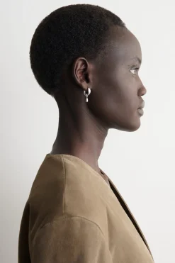 MISMATCHED TEARDROP HOOP EARRINGS