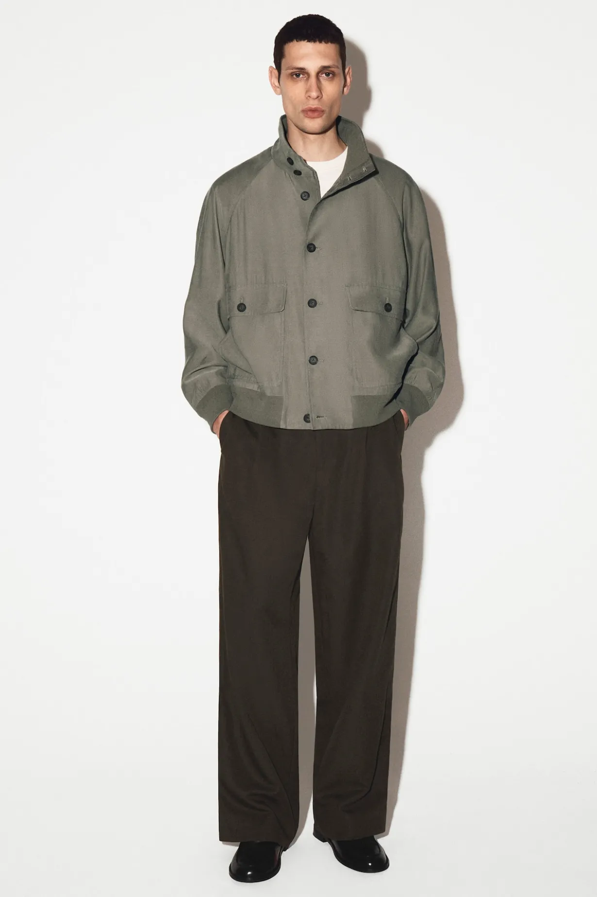 MOCK-NECK TWILL BLOUSON JACKET