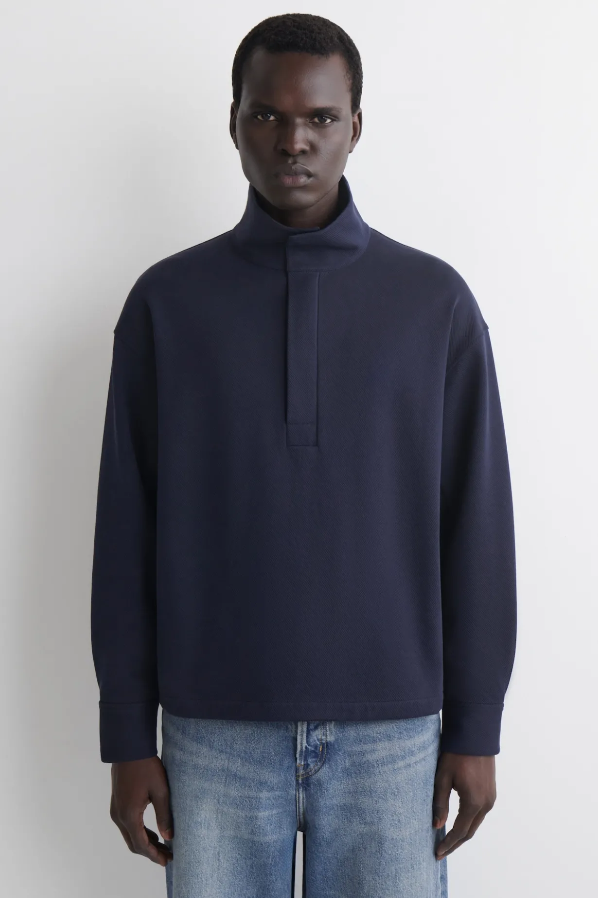 MOCK-NECK ZIP-UP SWEATSHIRT