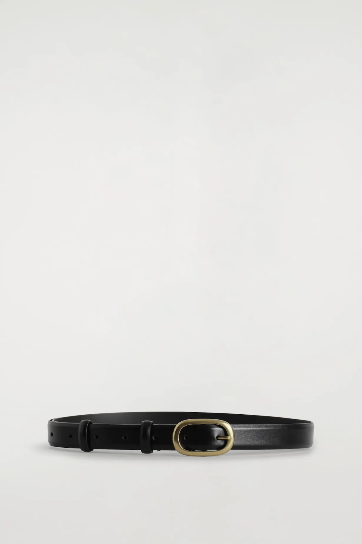 OVAL-BUCKLE LEATHER BELT