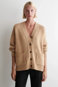 OVERSIZED MERINO WOOL CARDIGAN