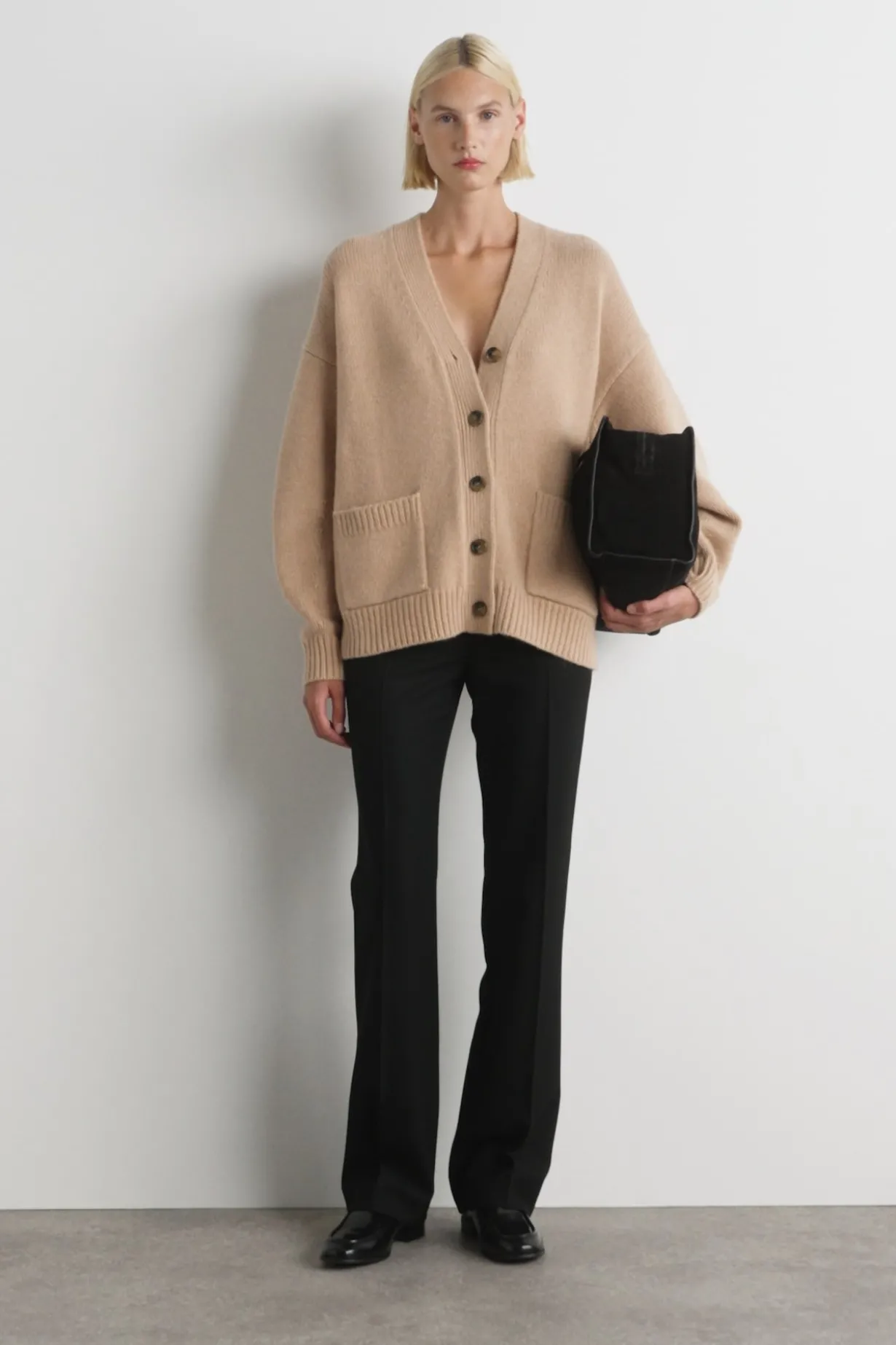 OVERSIZED MERINO WOOL CARDIGAN