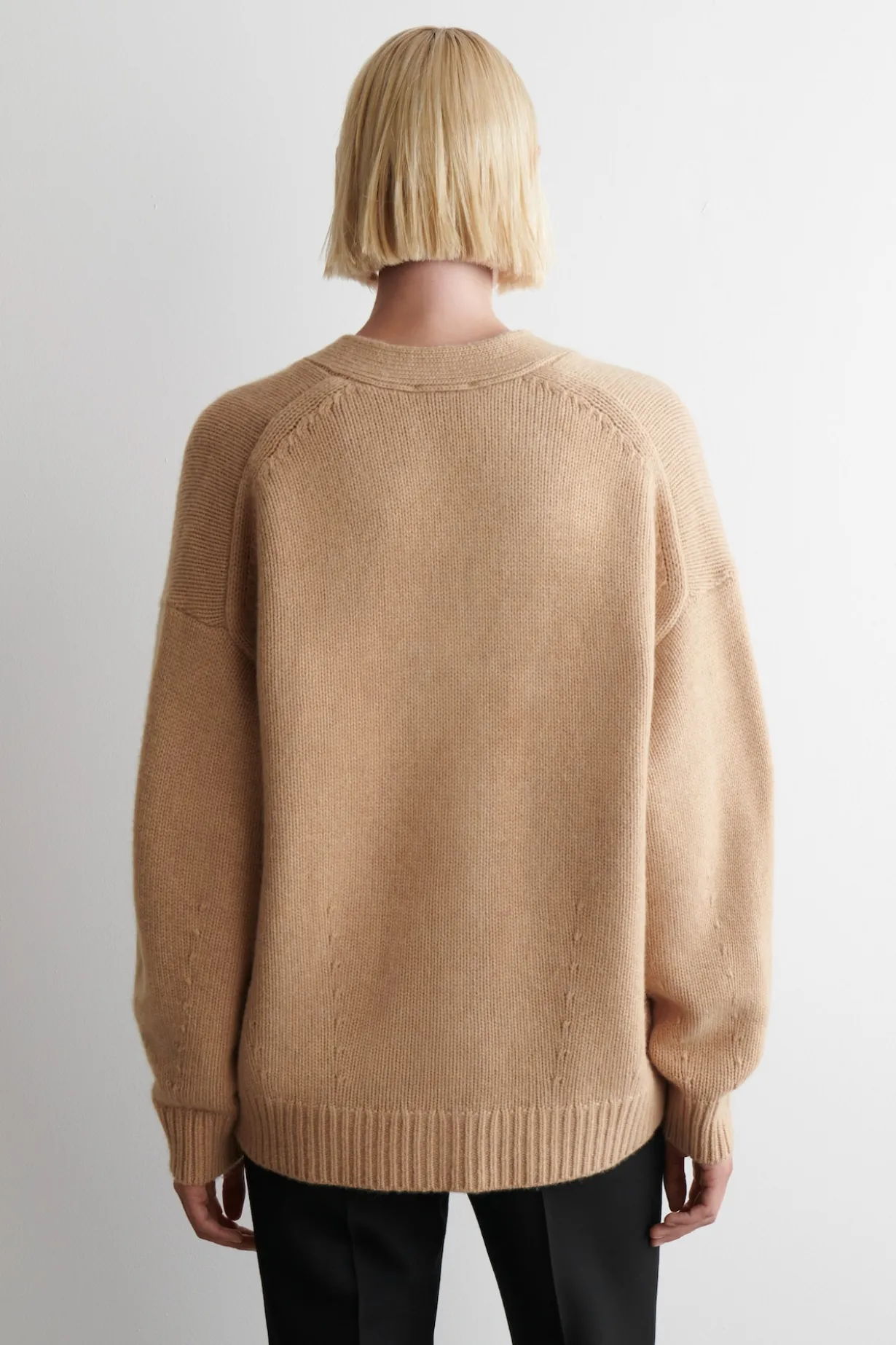 OVERSIZED MERINO WOOL CARDIGAN