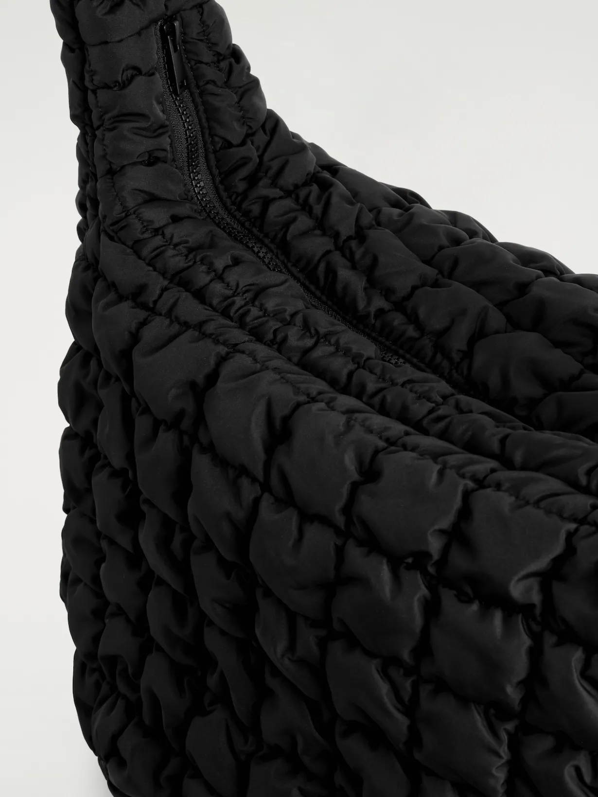 OVERSIZED QUILTED CROSSBODY BAG