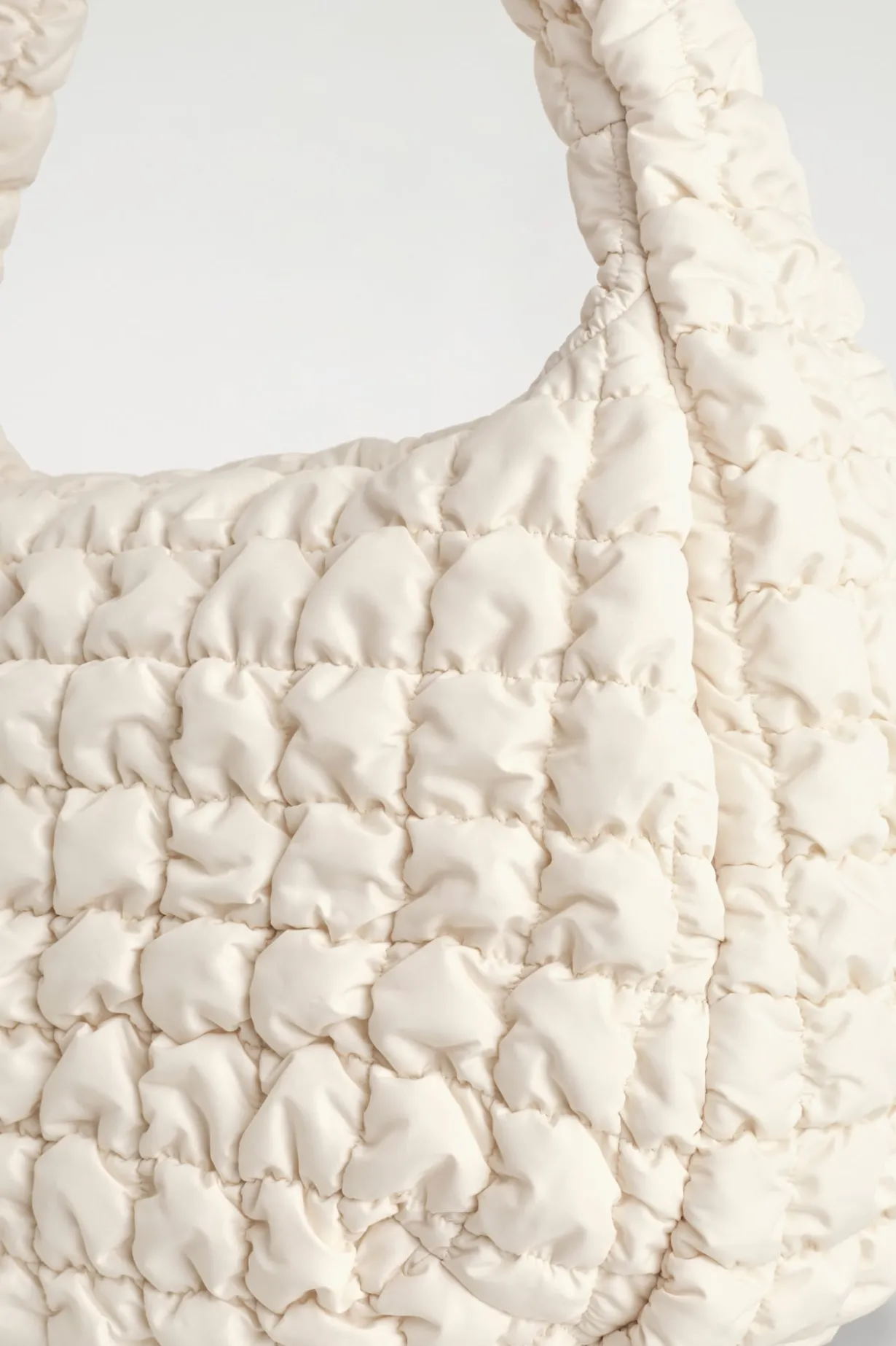 OVERSIZED QUILTED CROSSBODY BAG