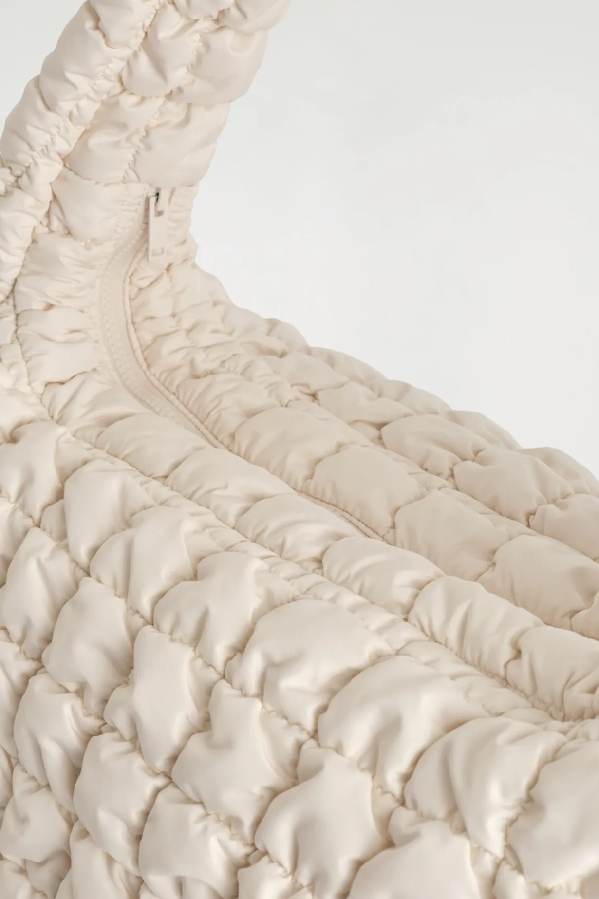 OVERSIZED QUILTED CROSSBODY BAG