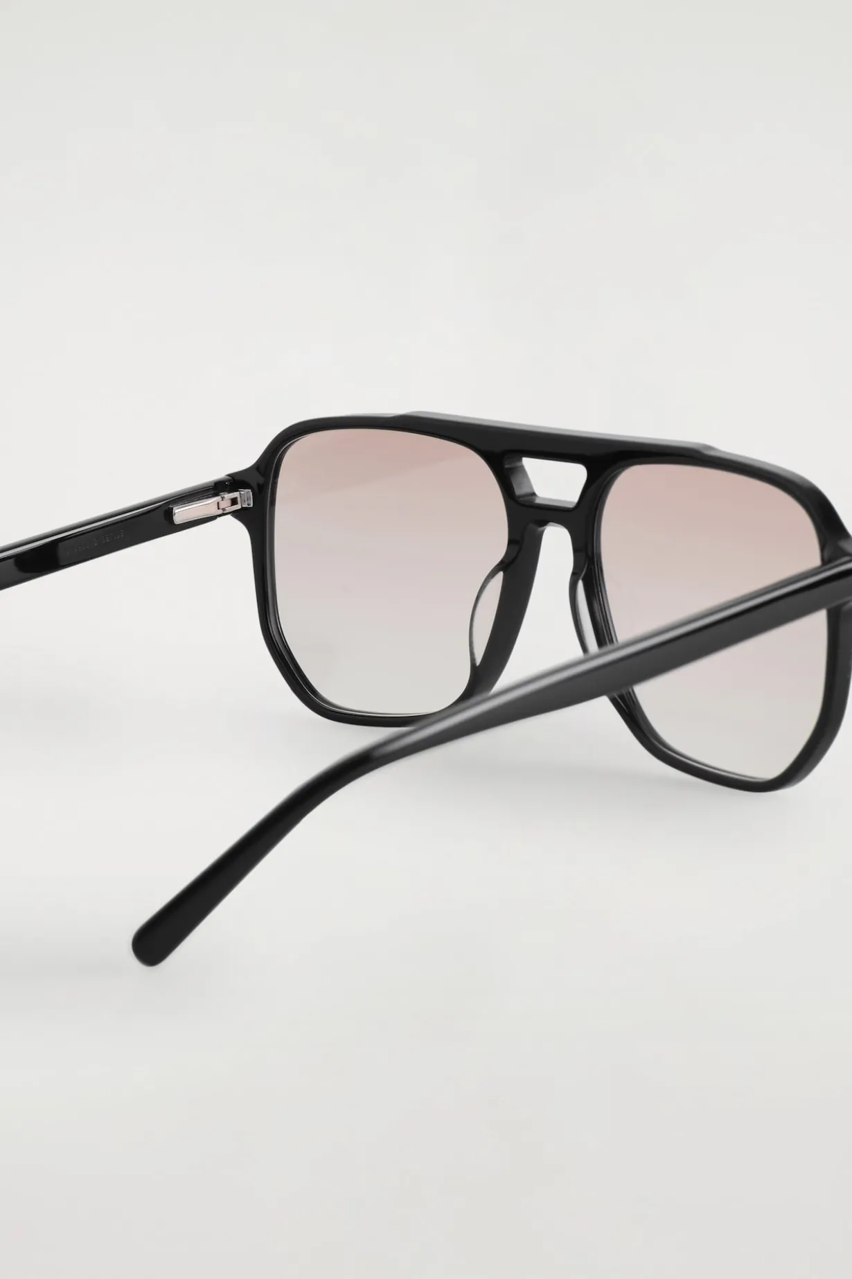 OVERSIZED SQUARE-FRAME AVIATOR SUNGLASSES