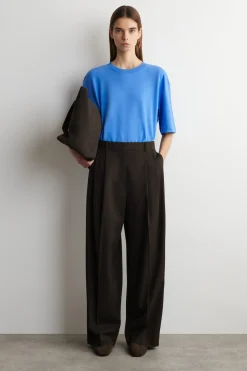 OVERSIZED T-SHIRT