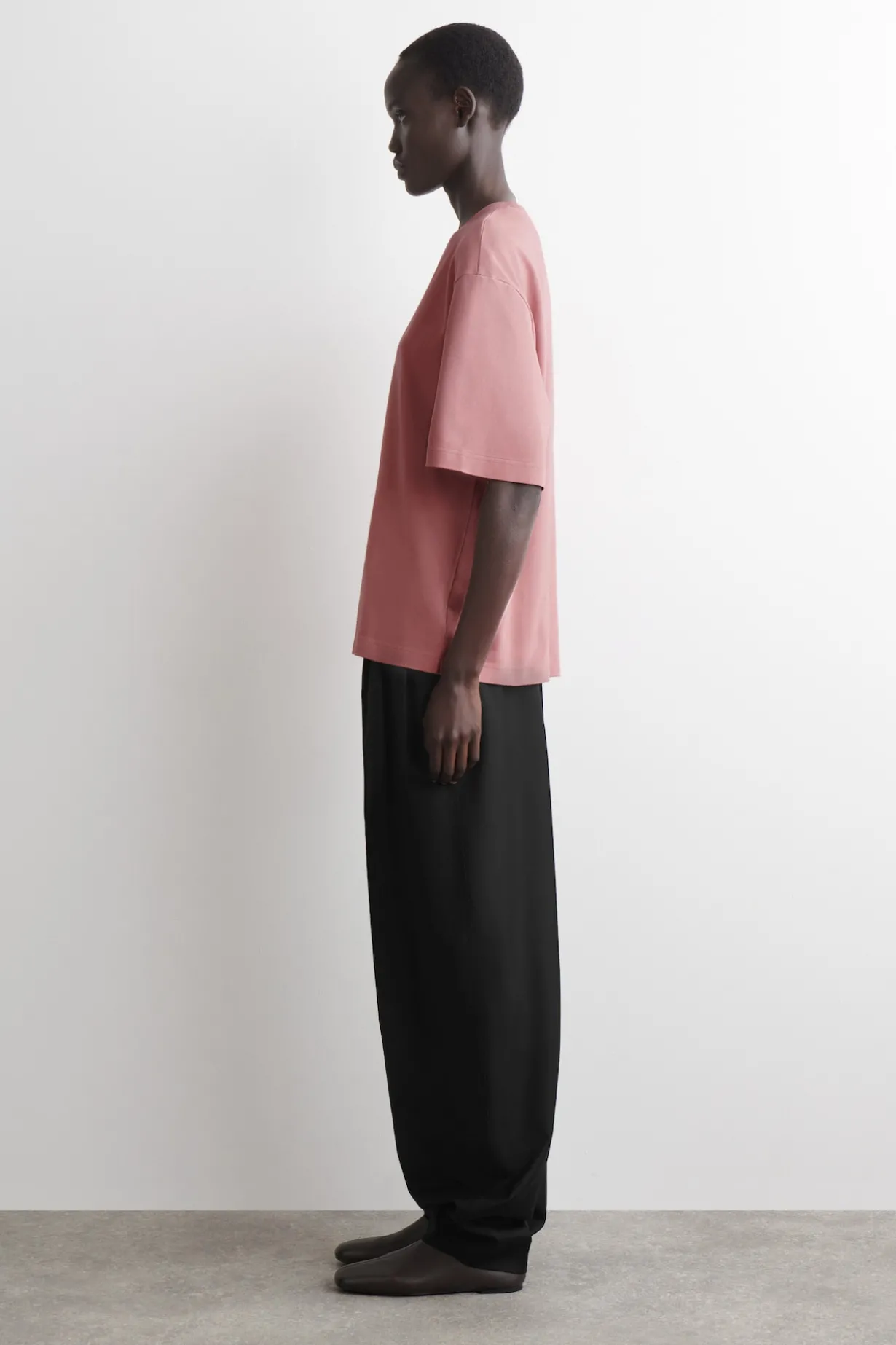 OVERSIZED T-SHIRT