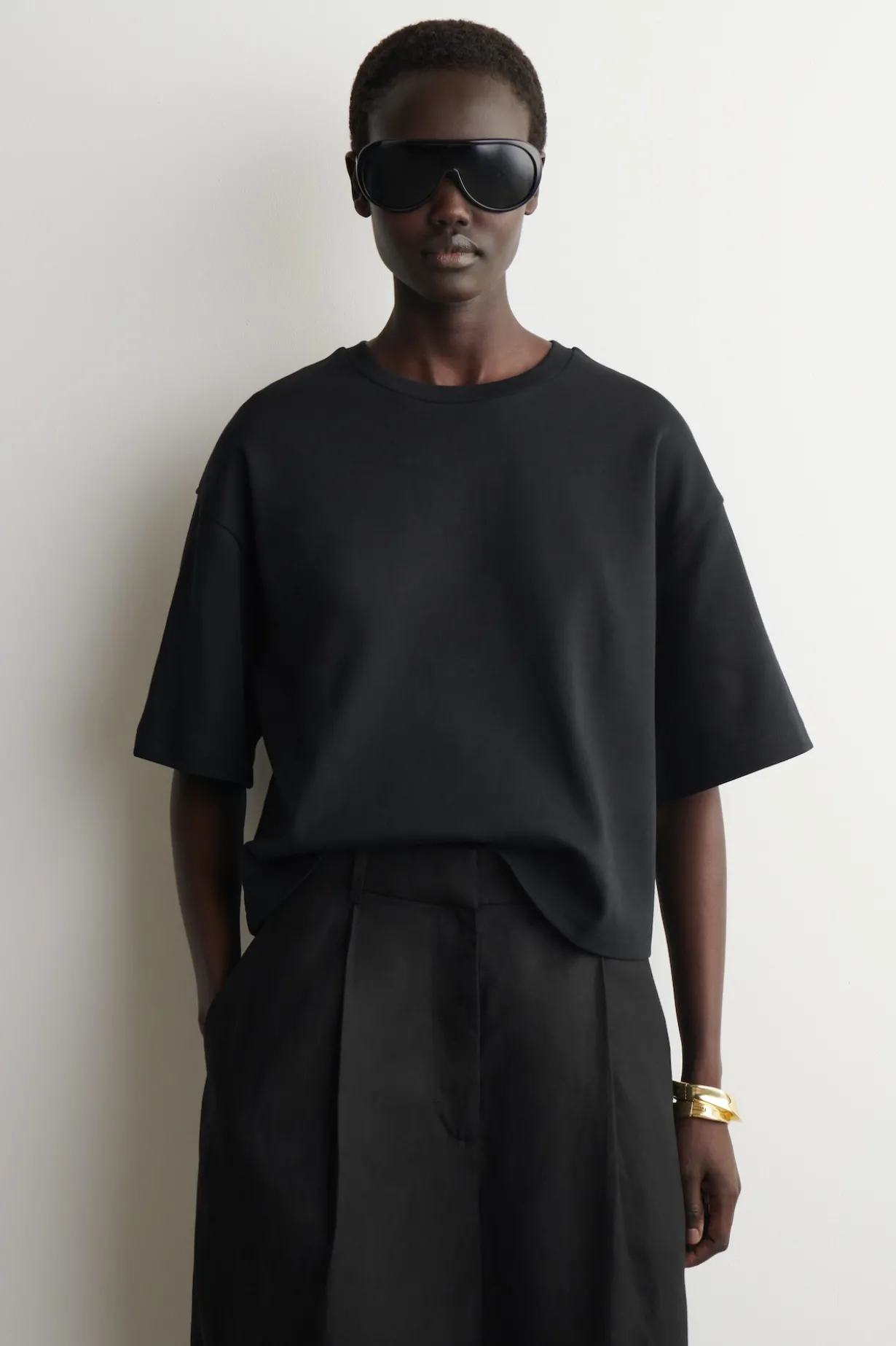 OVERSIZED T-SHIRT