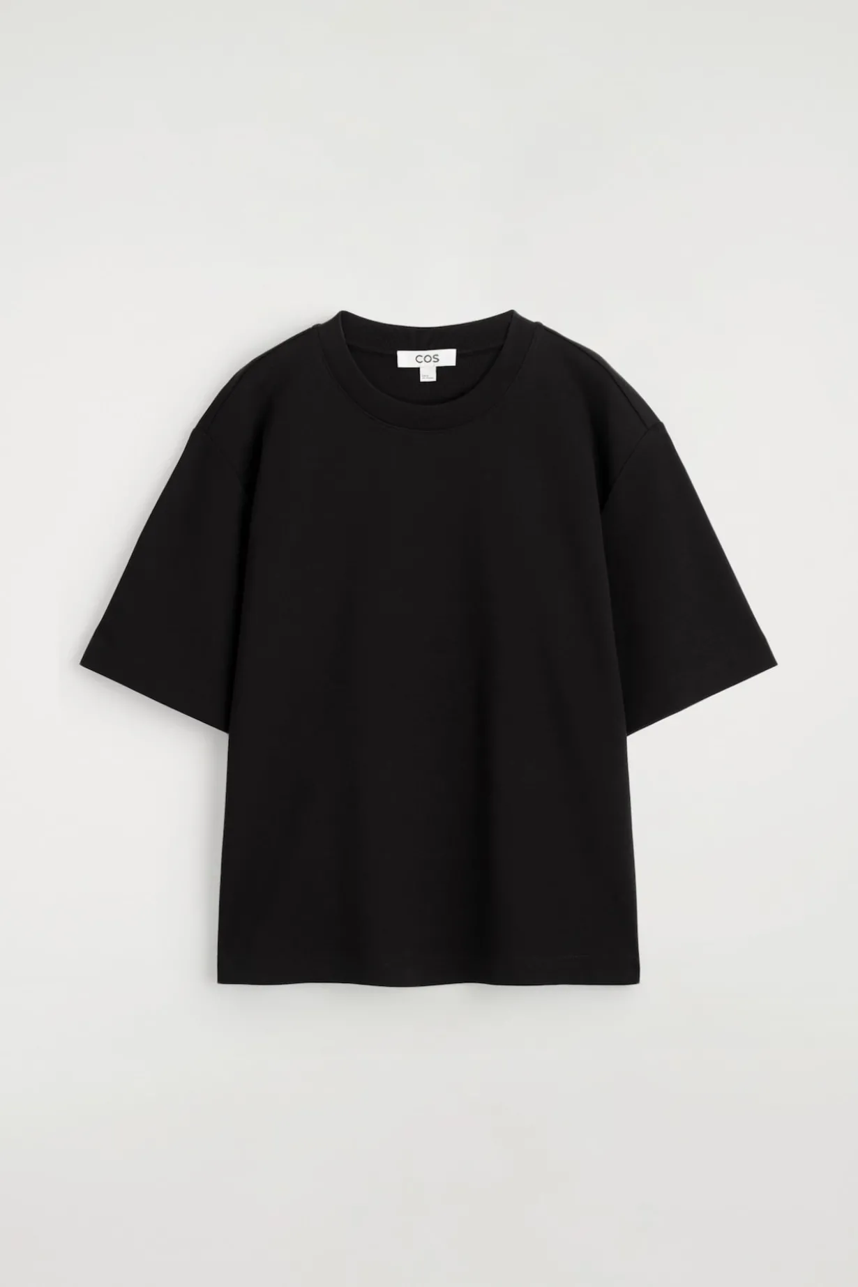 OVERSIZED T-SHIRT