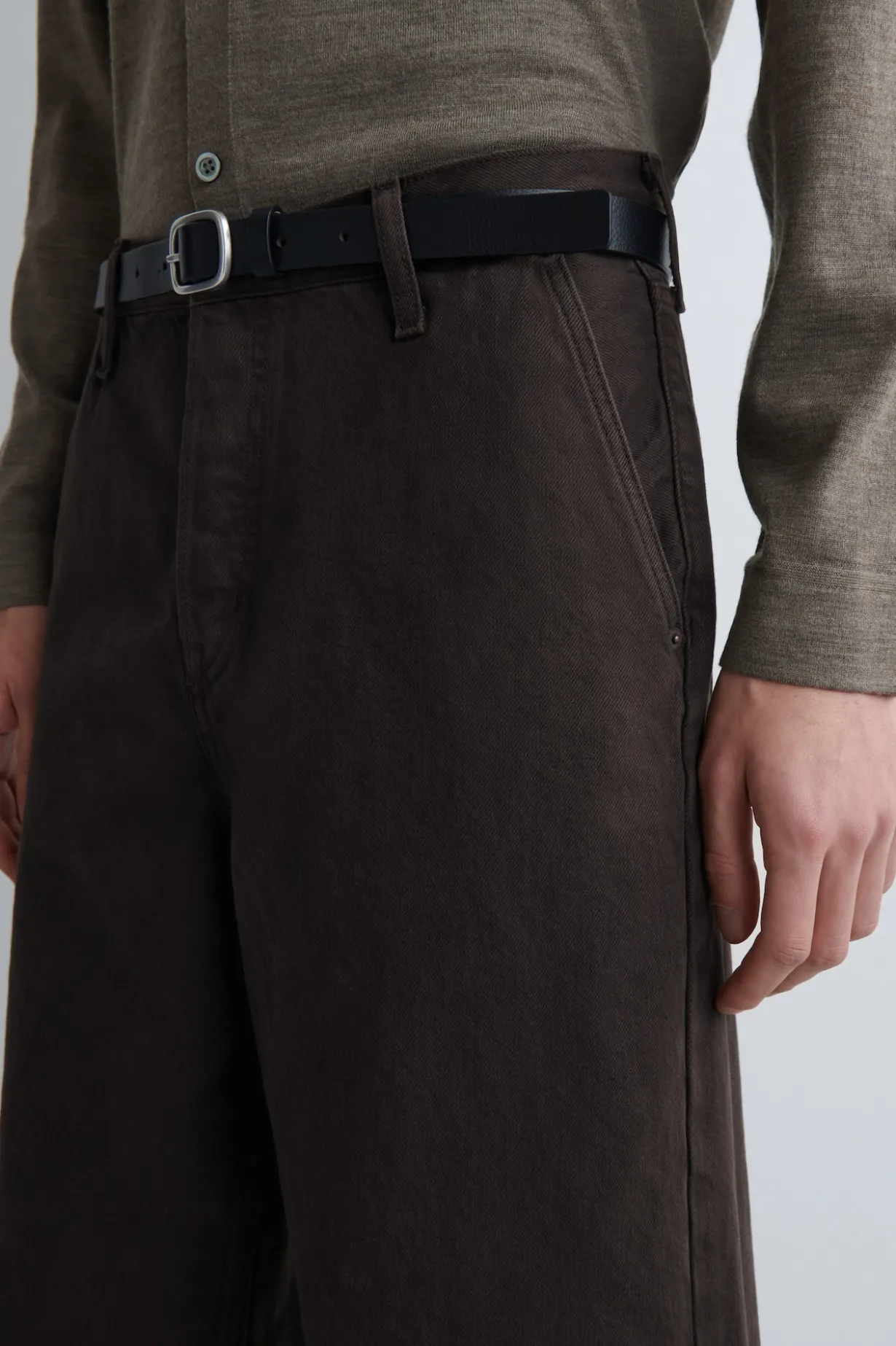 OVERSIZED WIDE-LEG DENIM PANTS