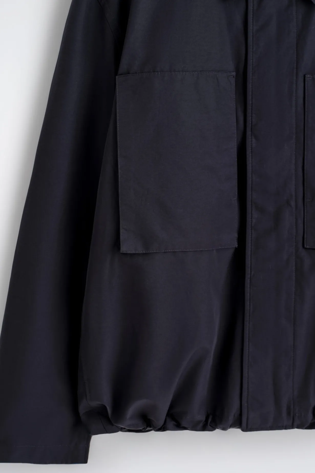 PACKABLE-HOOD WINDBREAKER JACKET