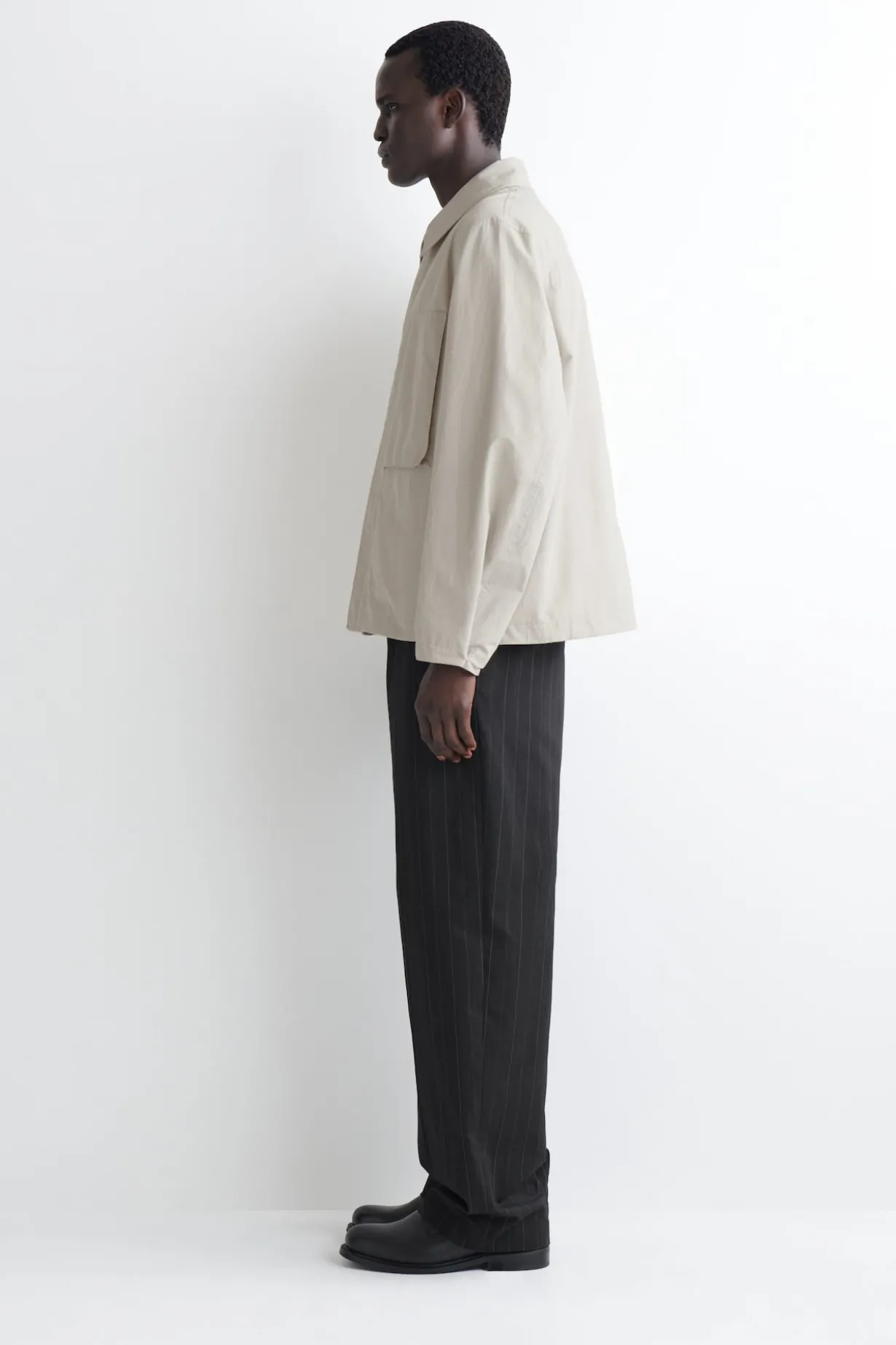 PACKABLE-HOOD WINDBREAKER JACKET