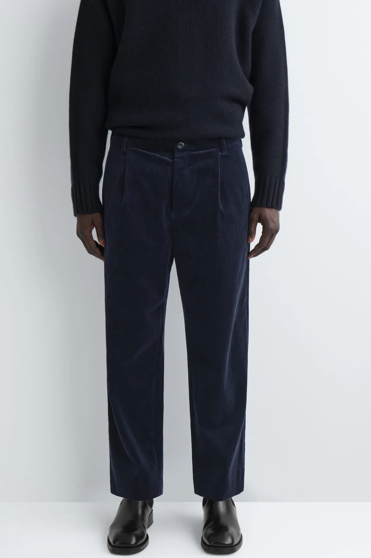 PLEATED CORDUROY RELAXED-FIT STRAIGHT-LEG PANTS