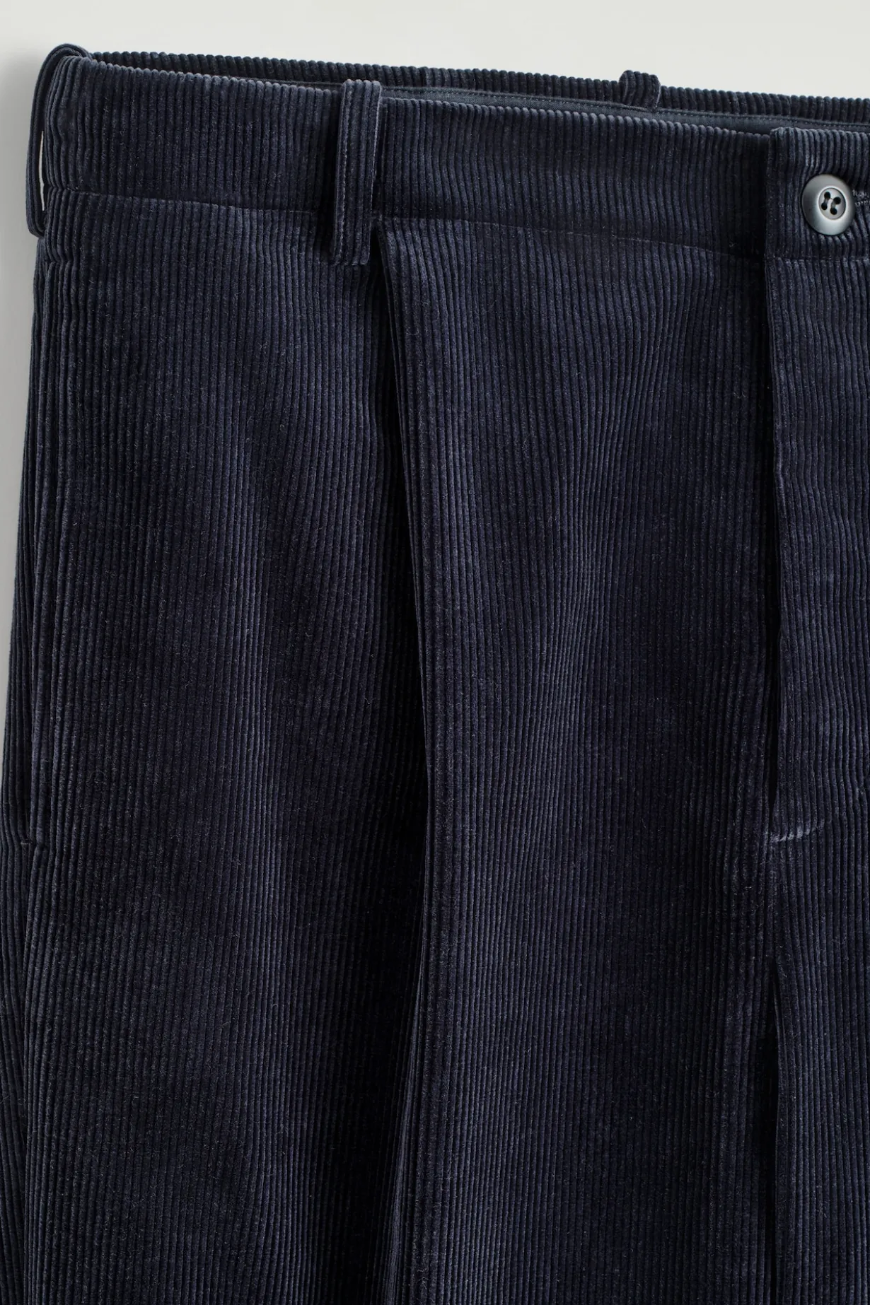 PLEATED CORDUROY RELAXED-FIT STRAIGHT-LEG PANTS