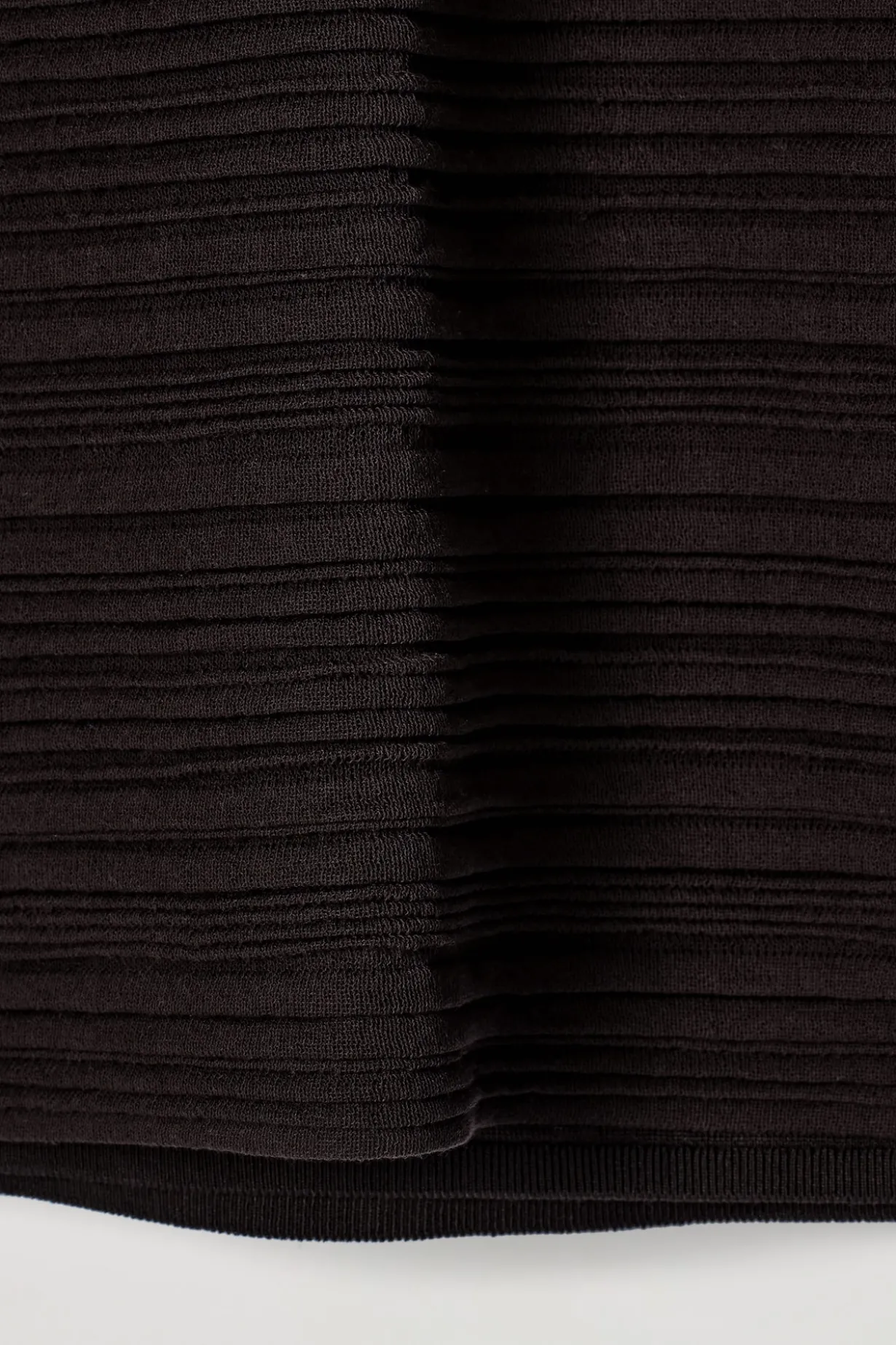 PLEATED KNIT MINI DRESS