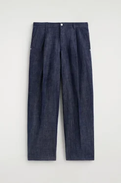 PLEATED WIDE-LEG DENIM PANTS