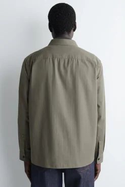 POCKET-DETAIL COTTON SHIRT