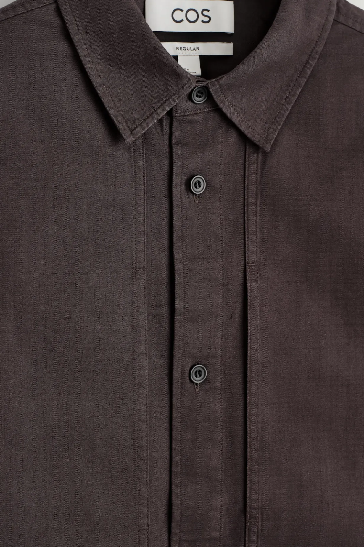 POCKET-DETAIL COTTON SHIRT