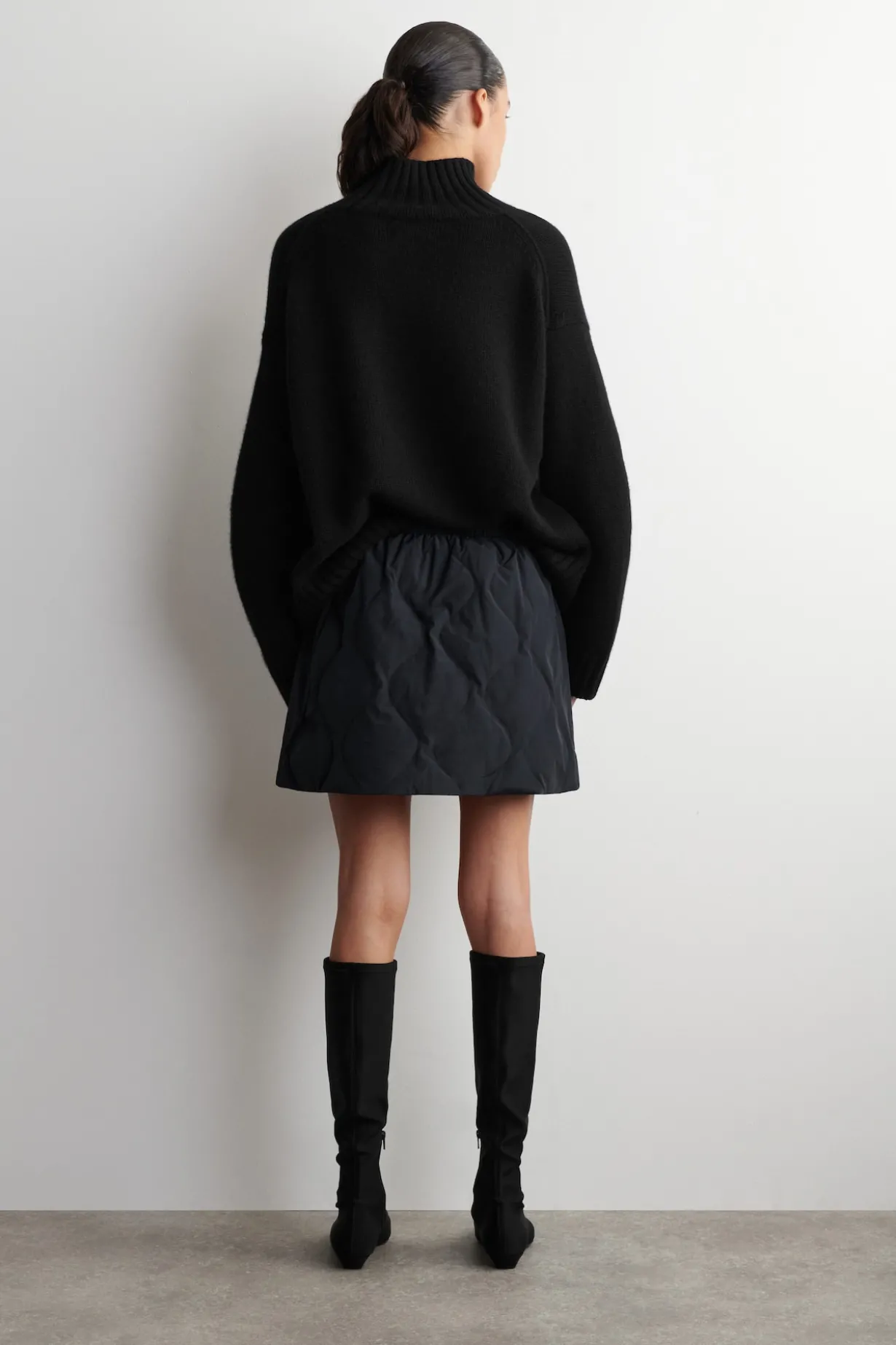 QUILTED DOWN MINI SKIRT